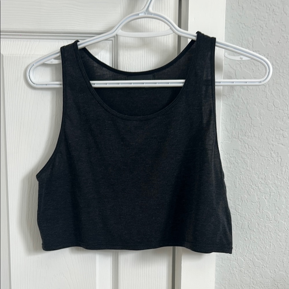 Black Sleeveless Crop Top